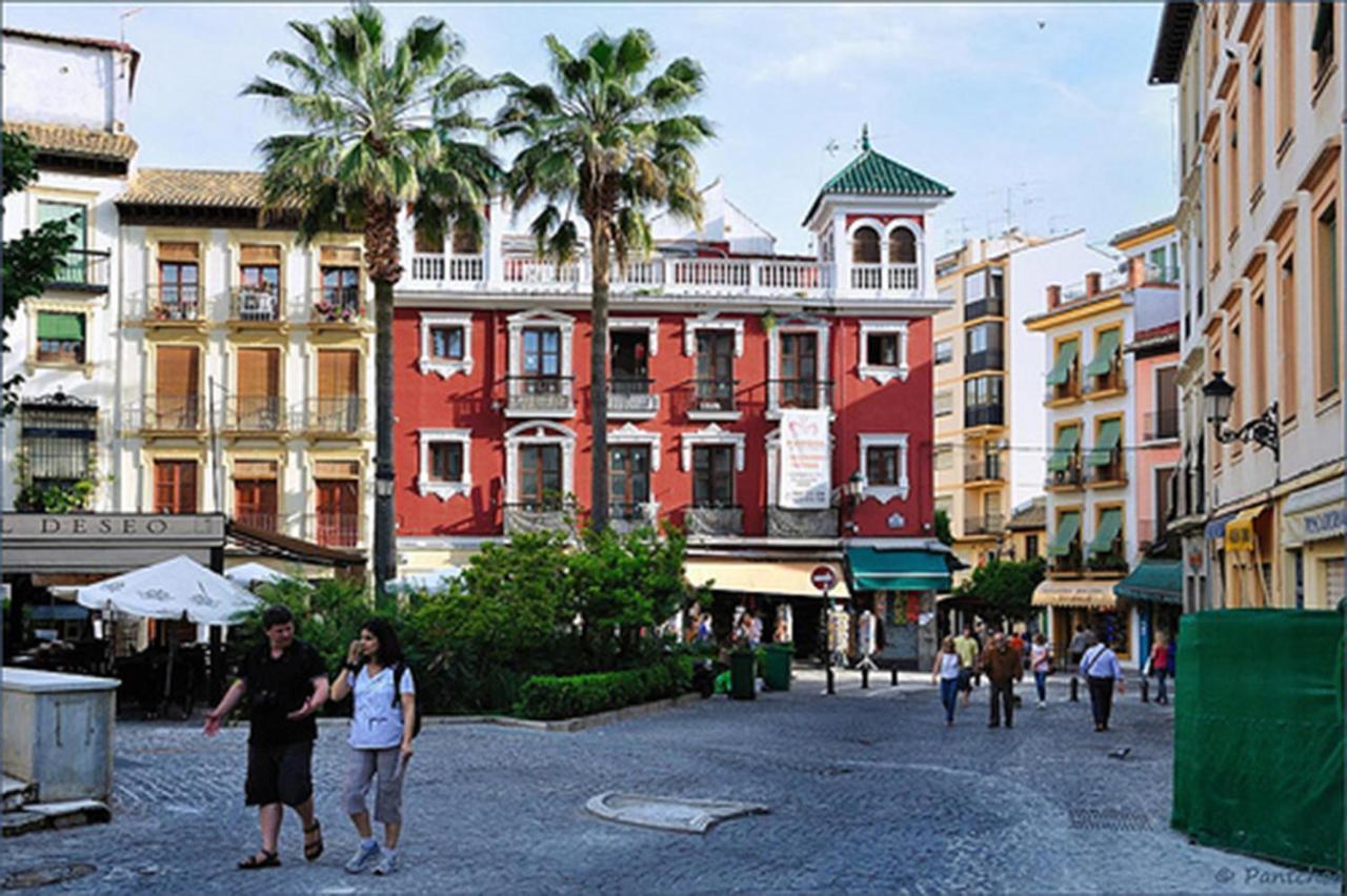Amplio Y Centrico, Recien Reformado, Calefaccion Central, Jardines, Supermercados, Cafeterias Y Todos Los Servicios En El Corazon De La Ciudad Granada Exteriör bild