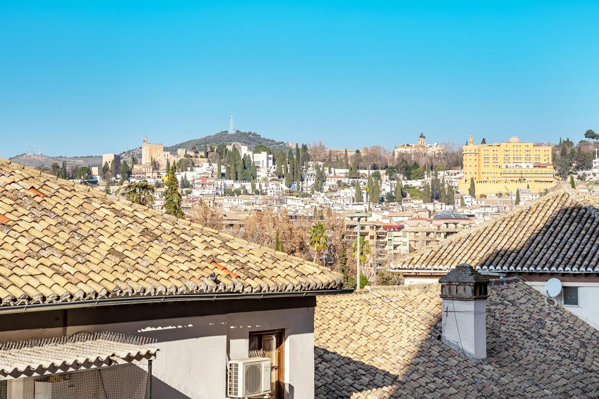 Amplio Y Centrico, Recien Reformado, Calefaccion Central, Jardines, Supermercados, Cafeterias Y Todos Los Servicios En El Corazon De La Ciudad Granada Exteriör bild